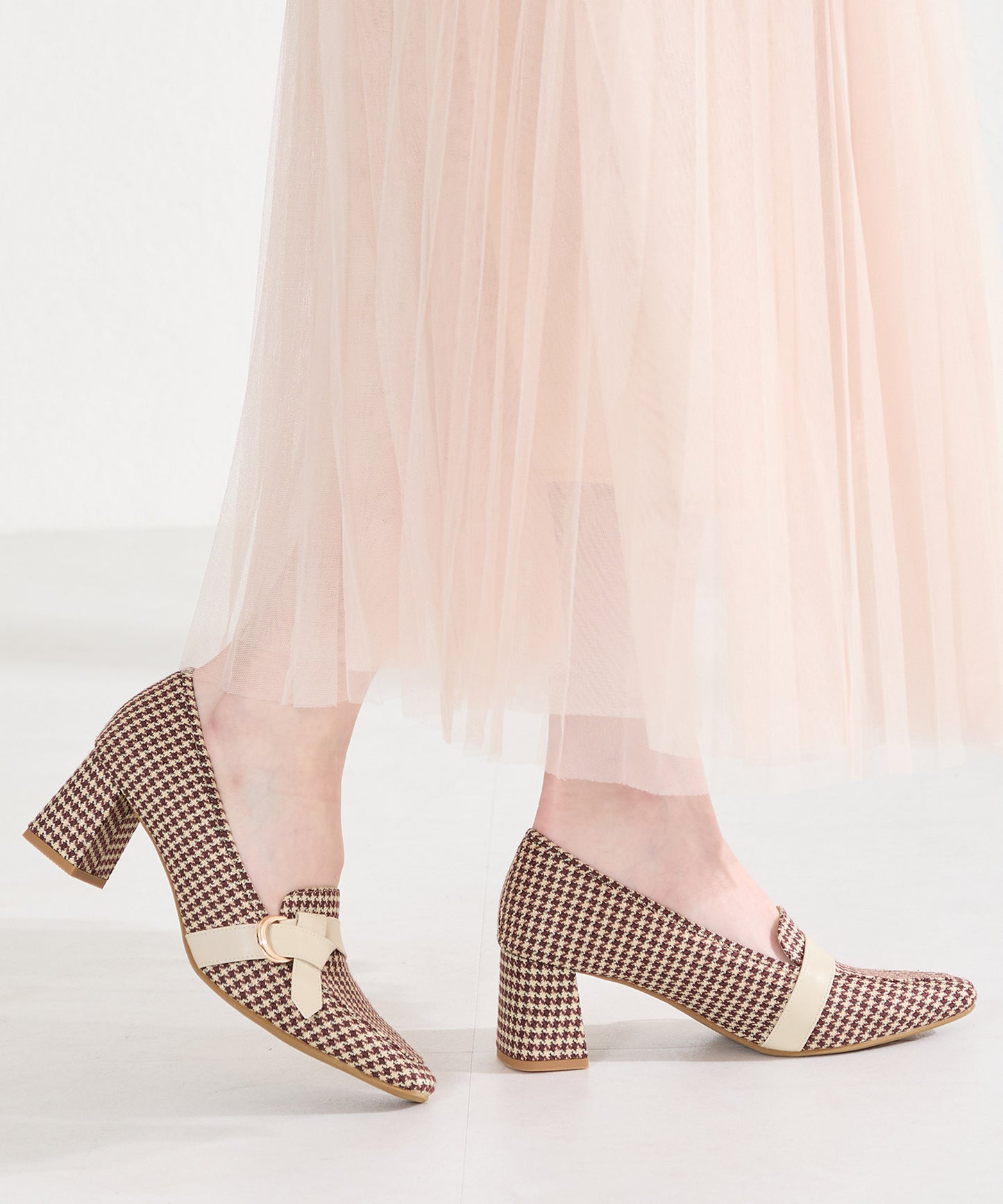 サイドベルトヒールローファー/61110