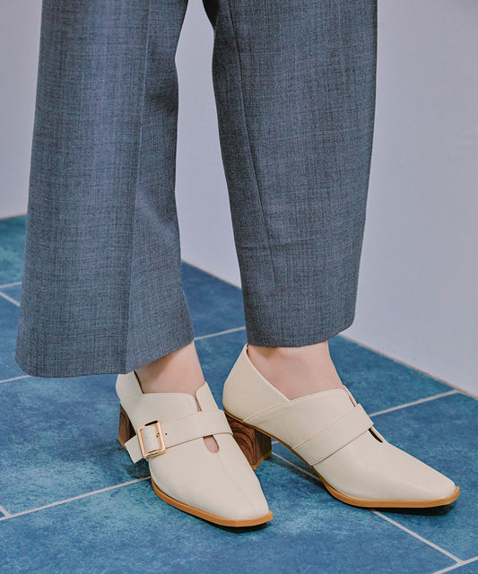 【カタログ掲載アイテム】ウッドヒールベルトパンプス/61113