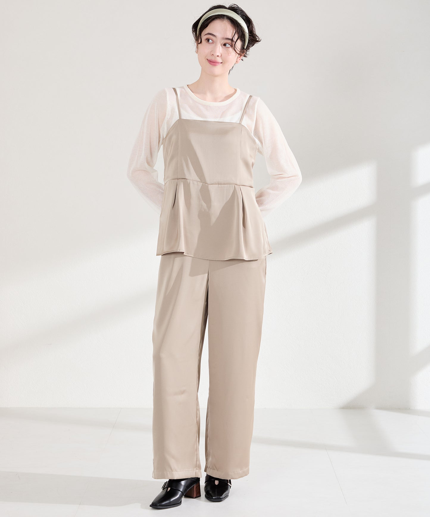 ウッドヒールベルトパンプス/61113