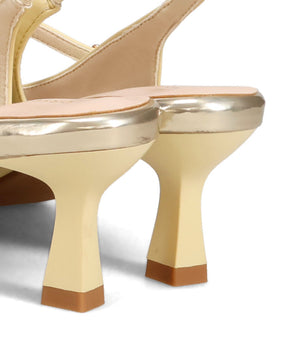 カットデザインストラップパンプス/61114