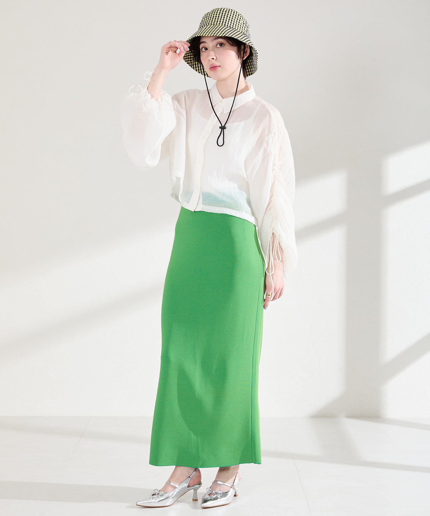 カットデザインストラップパンプス/61114