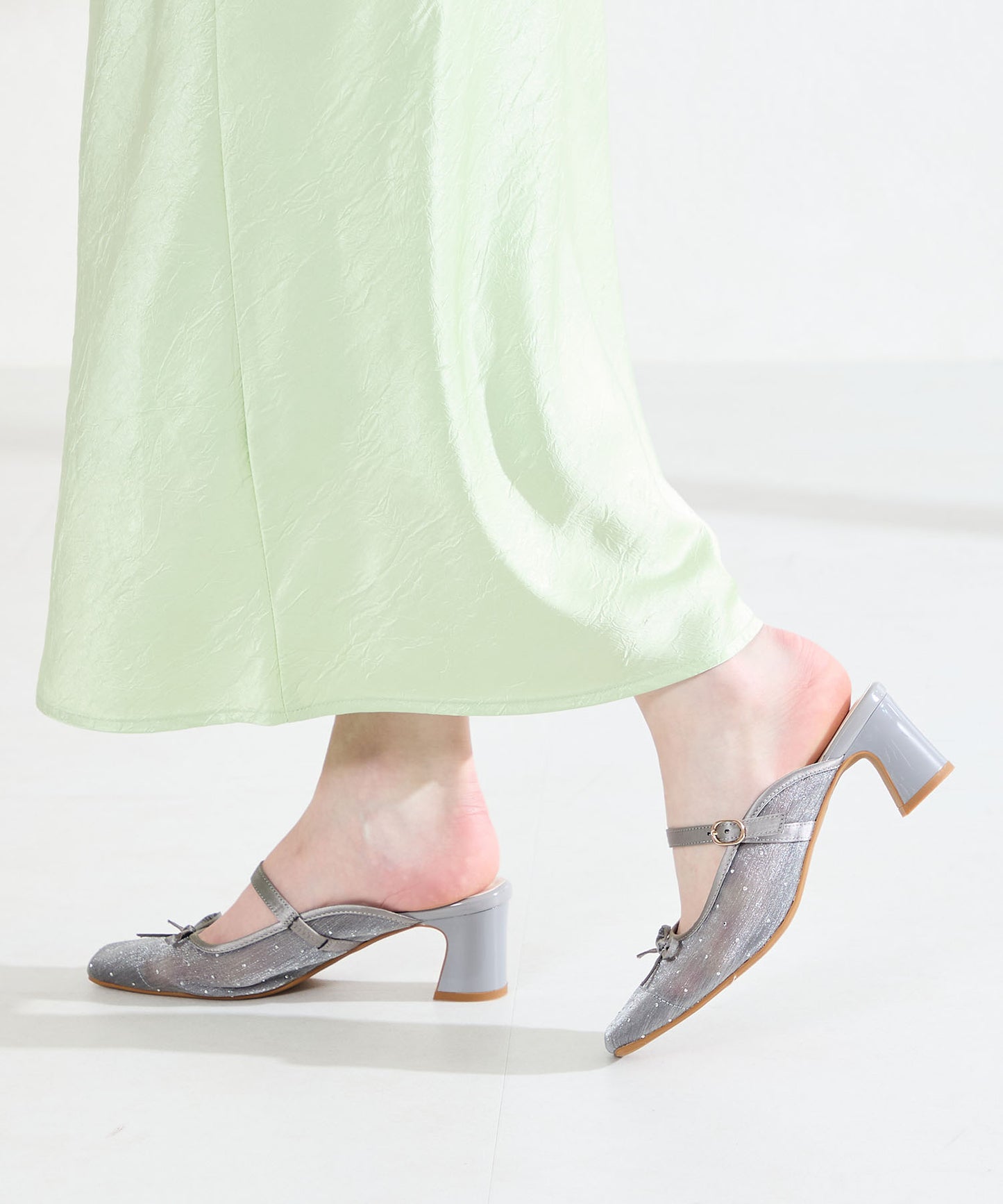 ラインストーン×リボンシアーパンプス/61119