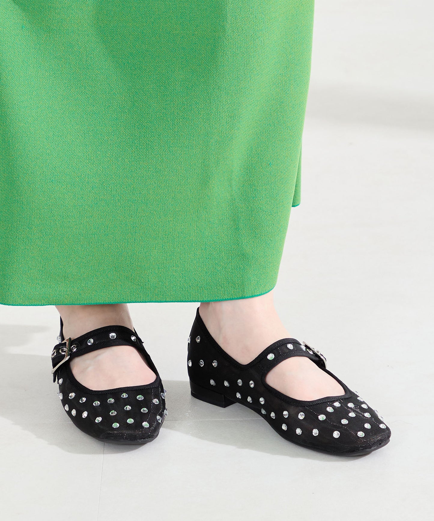 【WEB先行予約/3月下旬発売予定】ビジュー付きシアーメリージェーンパンプス/61120