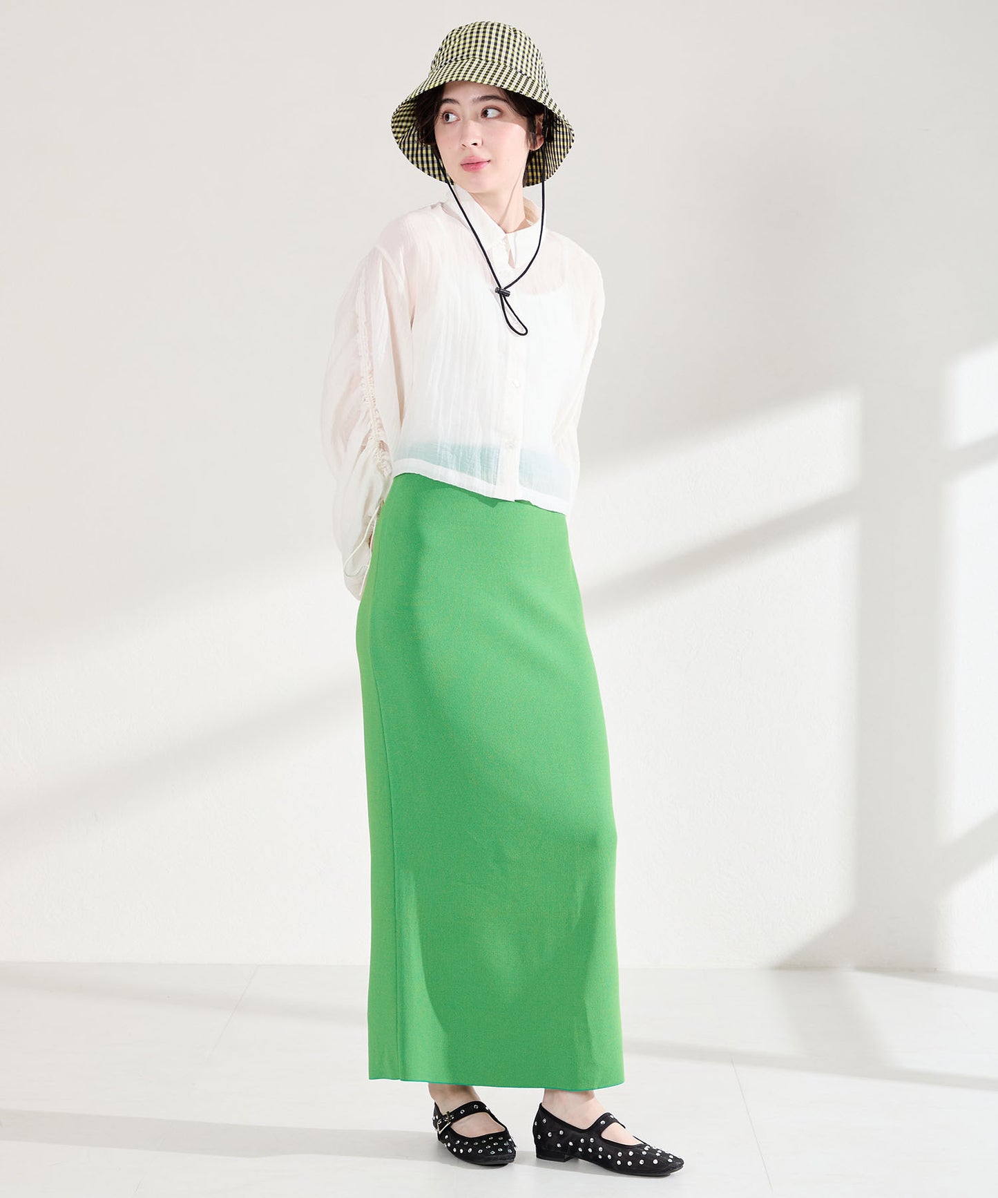 【WEB先行予約/3月下旬発売予定】ビジュー付きシアーメリージェーンパンプス/61120