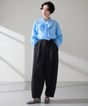 【WEB先行予約/9月上旬発売予定】パールボタンストラップパンプス/61318