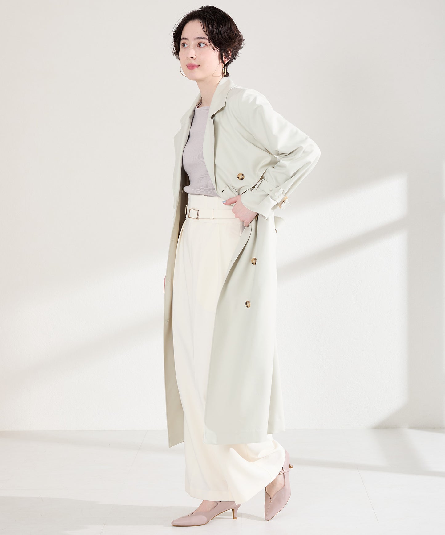 プチメタルパーツストラップヒールパンプス/62102