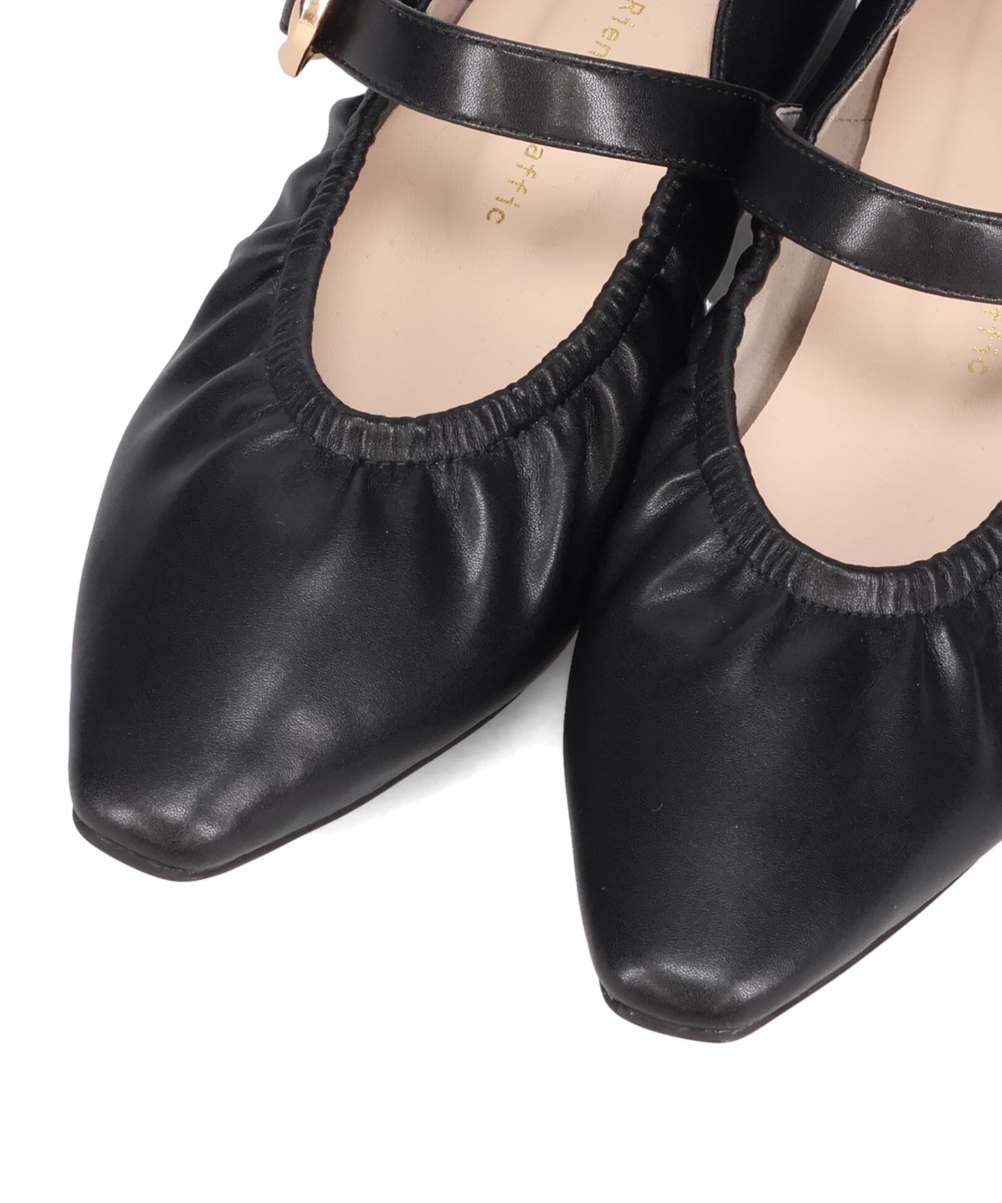 【WEB先行予約/2月下旬発売予定】ギャザーデザインメリージェーンパンプス/62103