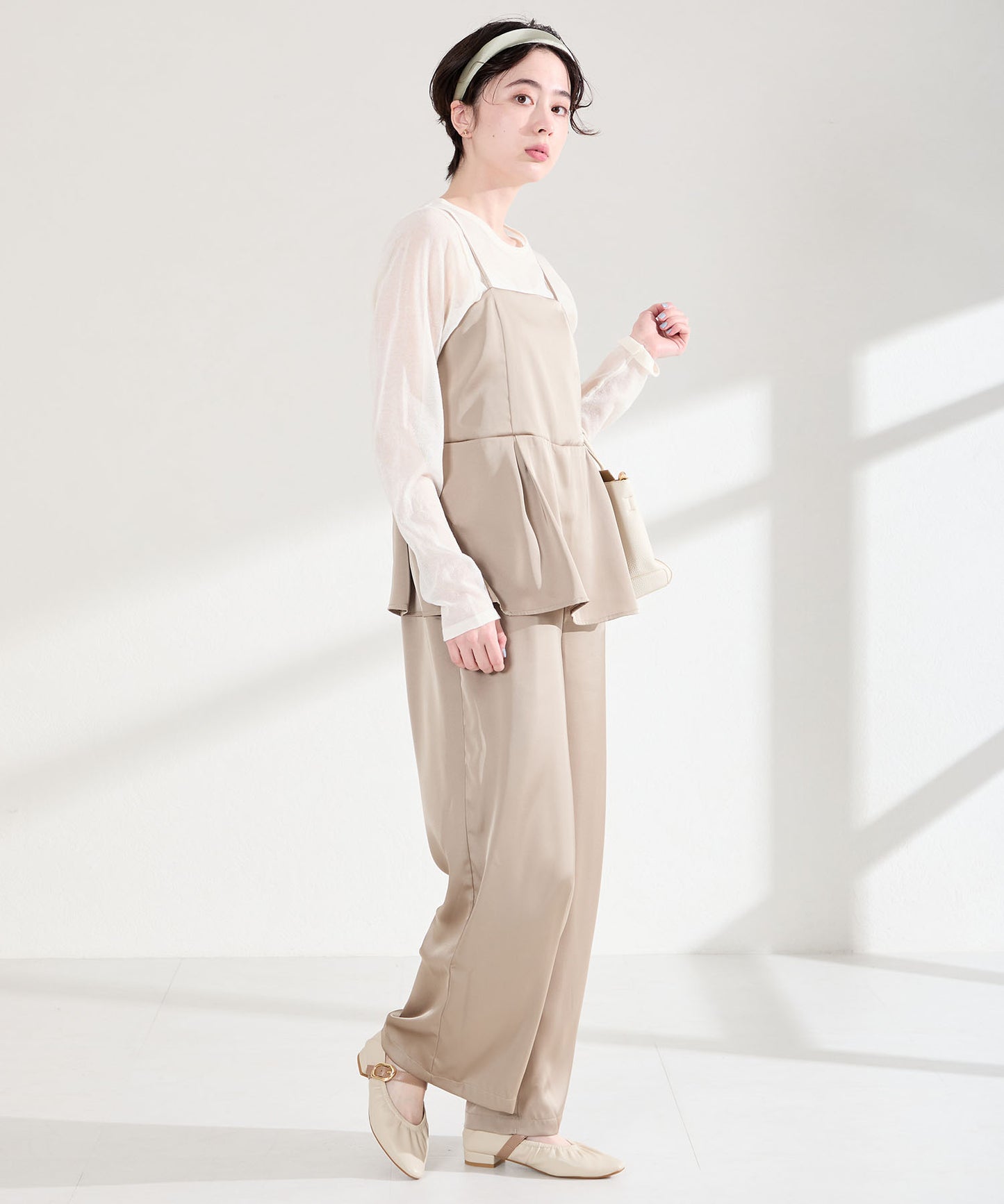 【WEB先行予約/2月下旬発売予定】ギャザーデザインメリージェーンパンプス/62103