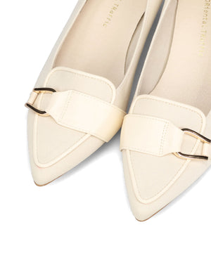 サイドバックルポインテッドトゥパンプス/62104