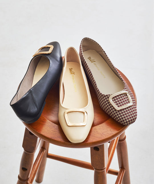 ゴールドモチーフフラットパンプス/62109