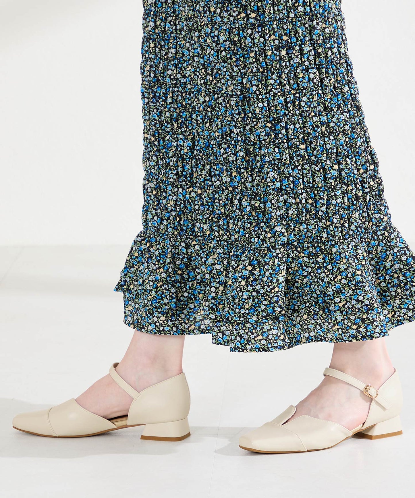 スリットセパレートパンプス/62110