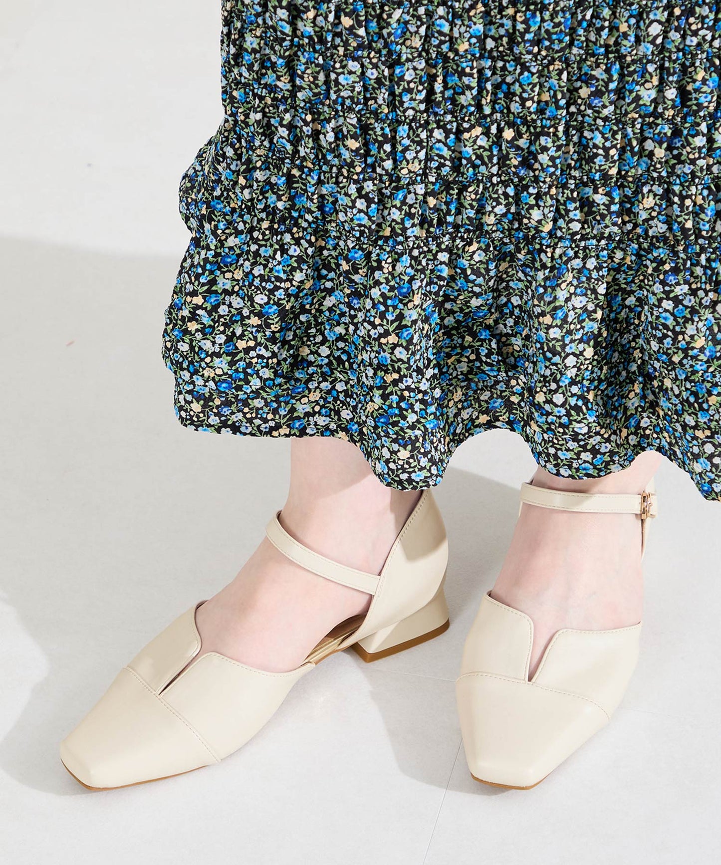 スリットセパレートパンプス/62110