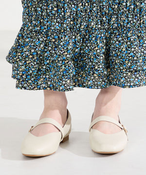 【WEB先行予約/2月上旬発売予定】ワンストラップ甲深パンプス/62113