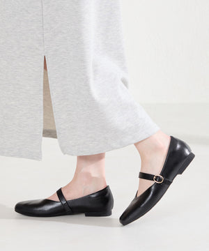 【WEB先行予約/2月上旬発売予定】ワンストラップ甲深パンプス/62113