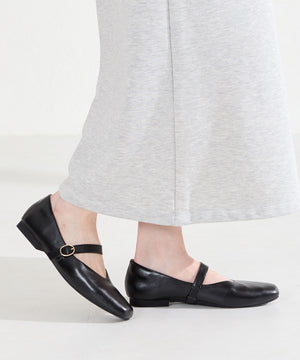 【WEB先行予約/2月上旬発売予定】ワンストラップ甲深パンプス/62113