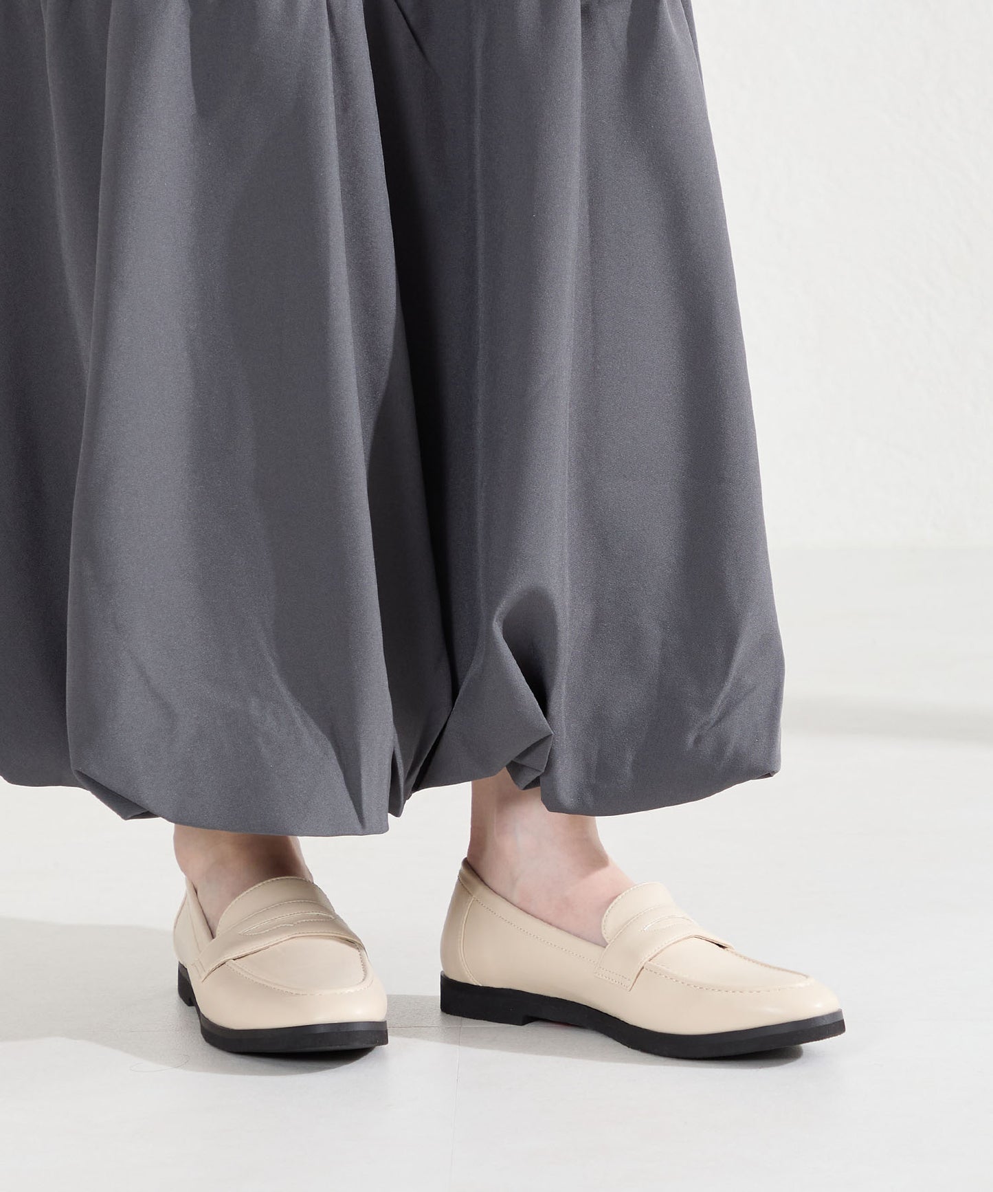 【カタログ掲載アイテム】軽量ソフトローファー/62116