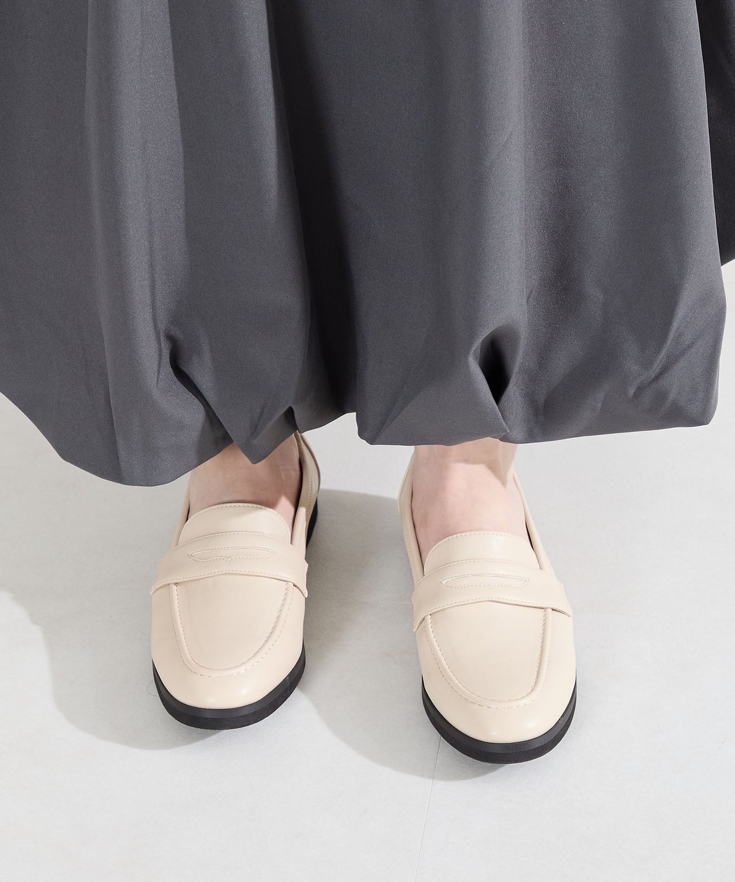 【カタログ掲載アイテム】軽量ソフトローファー/62116