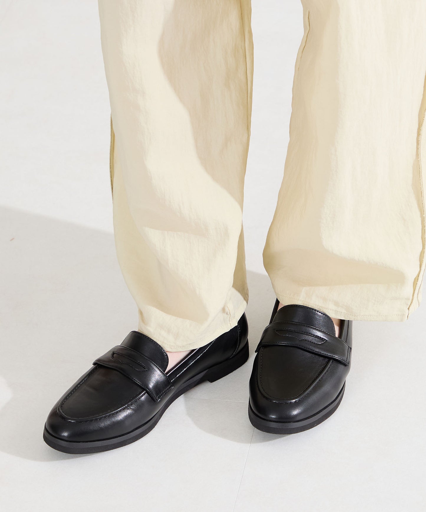 【カタログ掲載アイテム】軽量ソフトローファー/62116