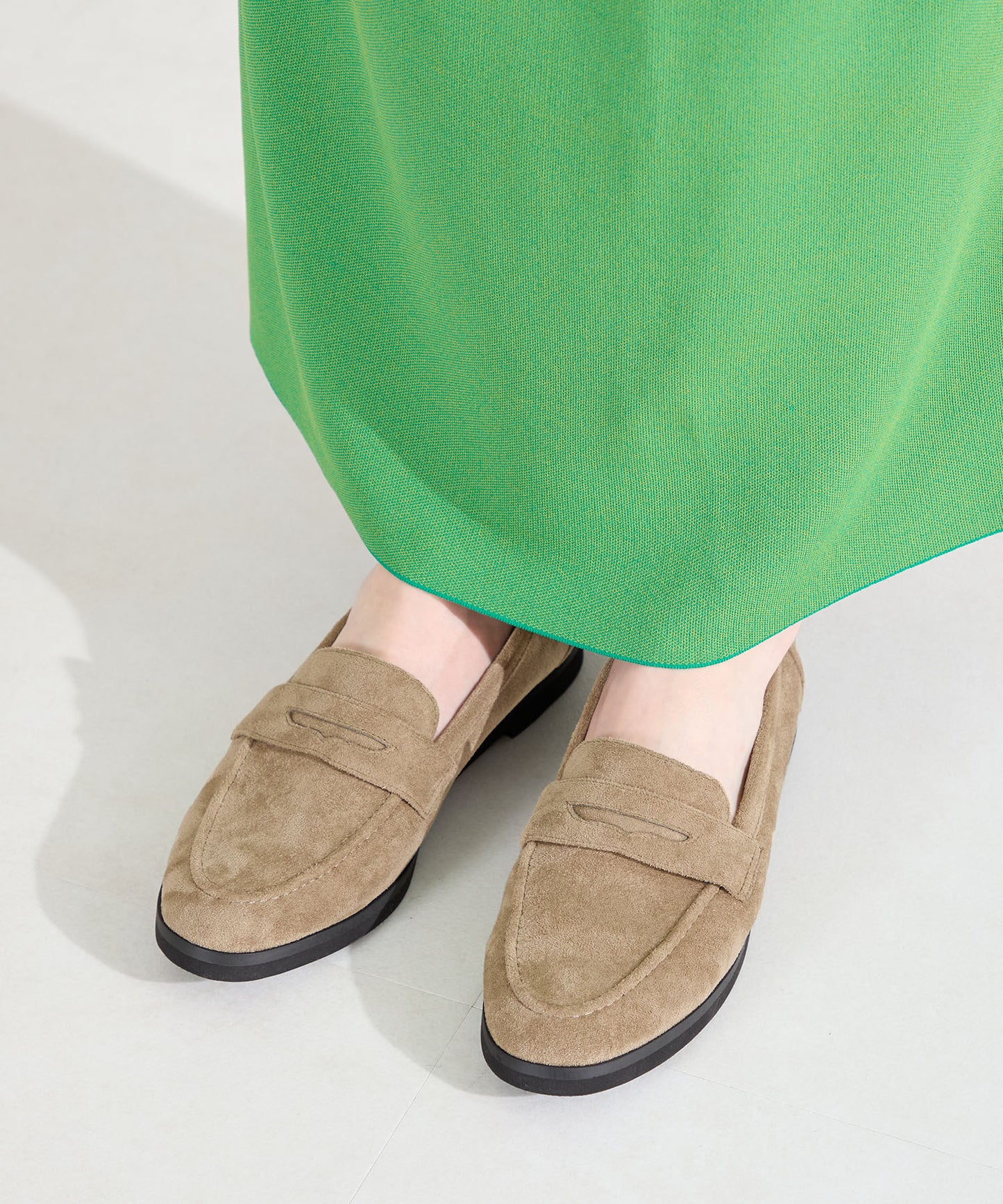 【カタログ掲載アイテム】軽量ソフトローファー/62116