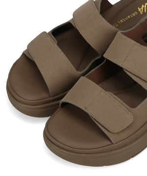 【WEB先行予約/5月中旬発売予定】ベルクロ厚底クッションサンダル/62205