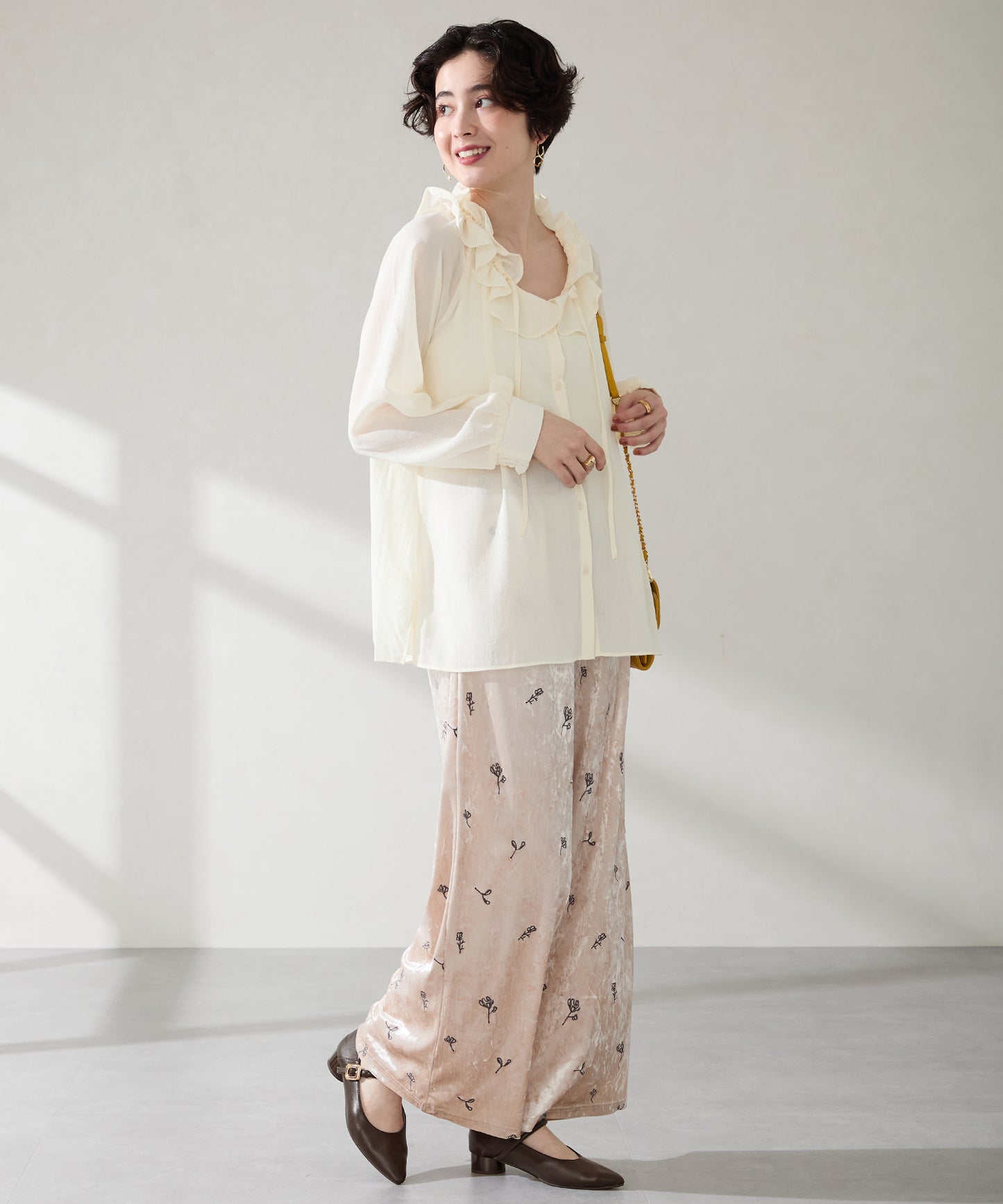【WEB先行予約/9月上旬発売予定】ポインテッドトゥストラップバブーシュ/62306