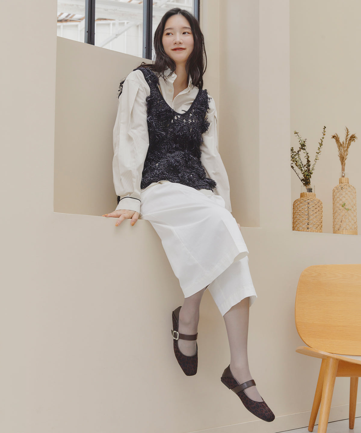 【WEB先行予約/9月下旬発売予定】ワンストラップ甲深2wayパンプス/62313