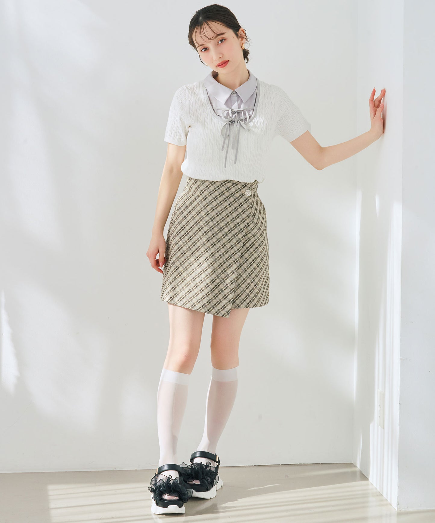 フリルチュールボリュームソールサンダル/66205