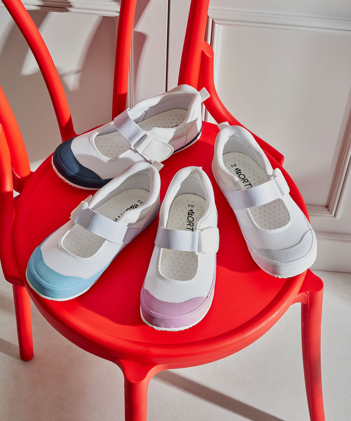 【WEB限定/KIDS】ゴムストラップスクールシューズ/K-533