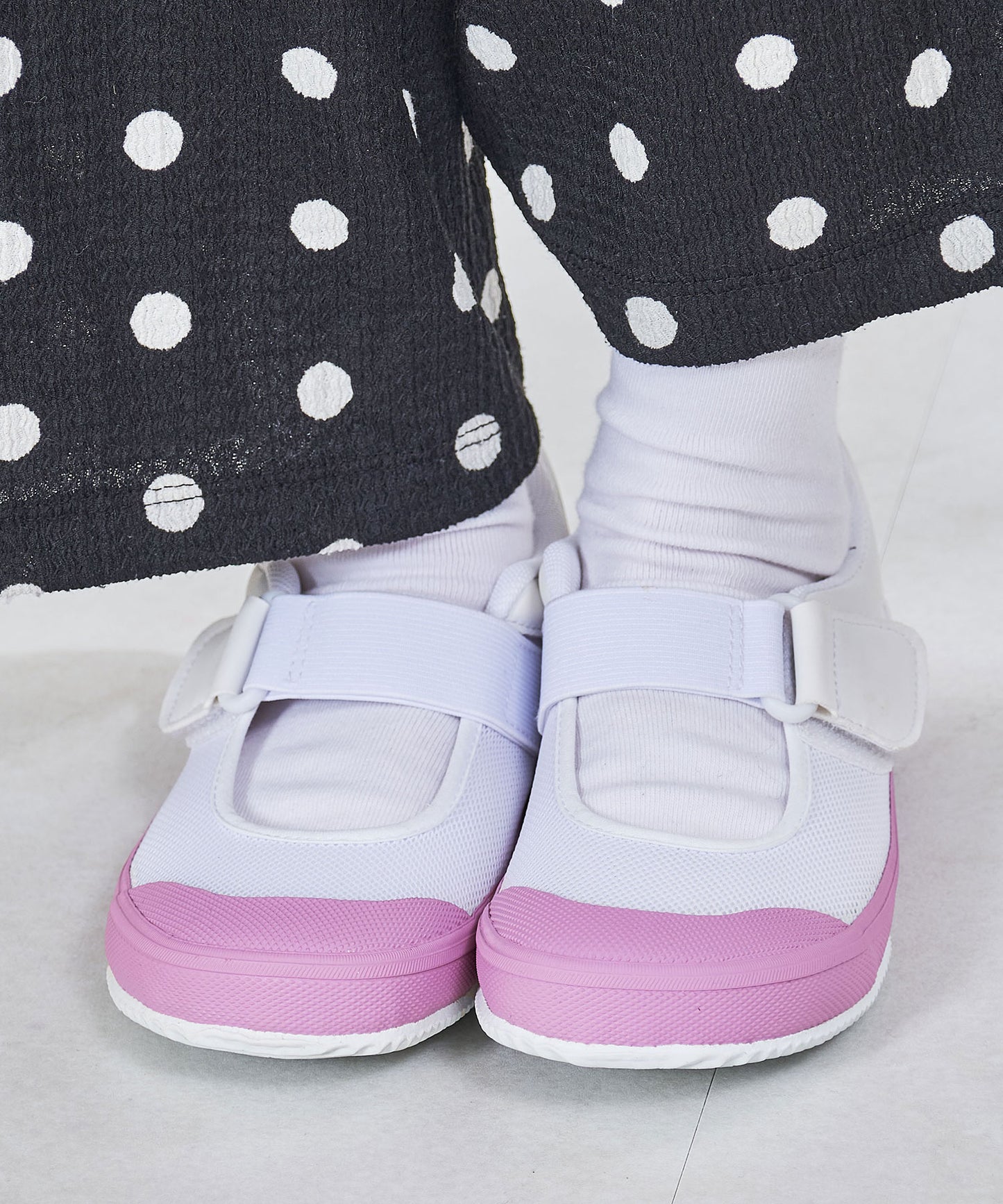 【WEB限定/KIDS】ゴムストラップスクールシューズ/K-533