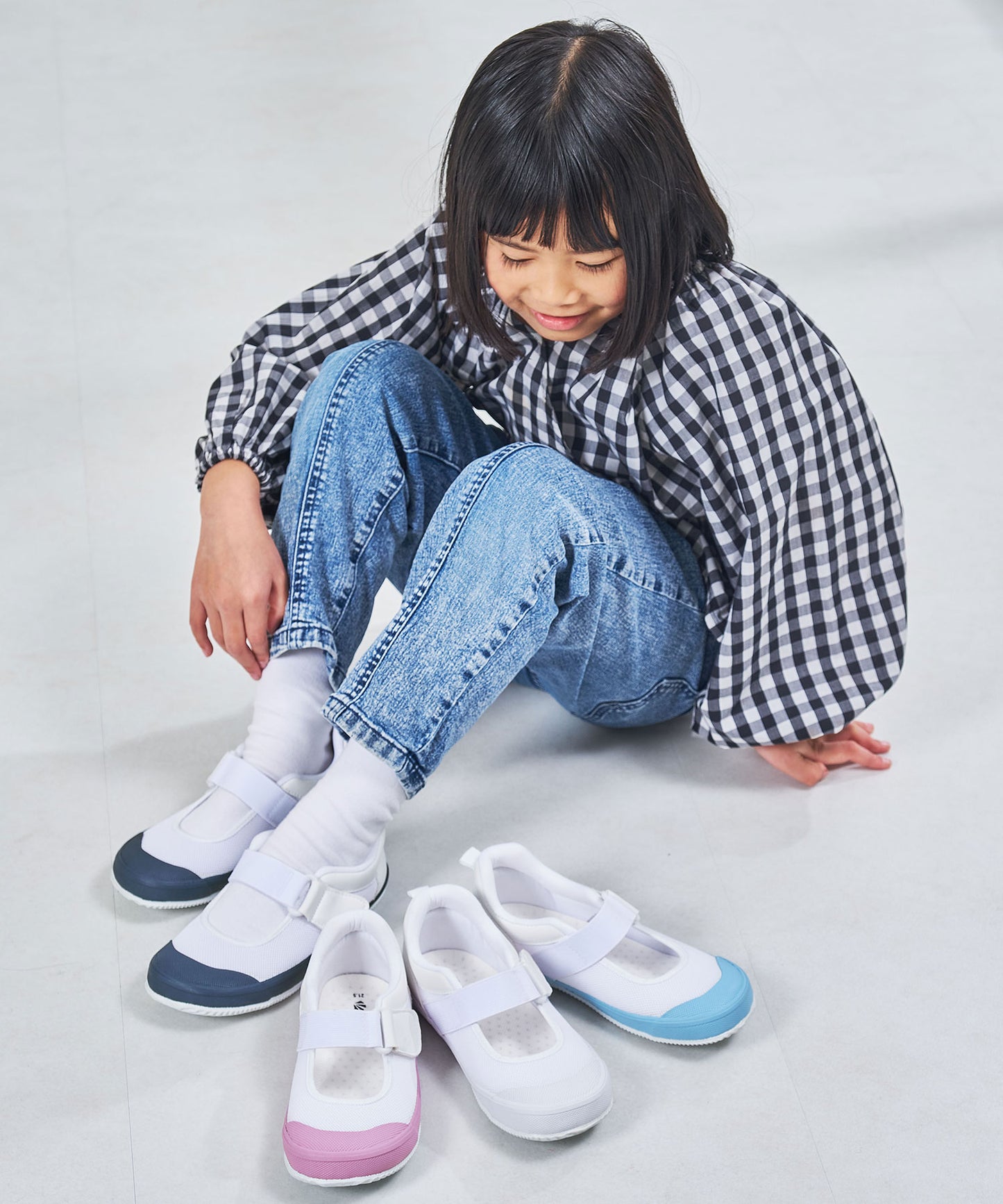 【WEB限定/KIDS】ゴムストラップスクールシューズ/K-533