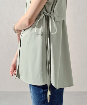 エプロンカラーノースリブラウス/AC1035