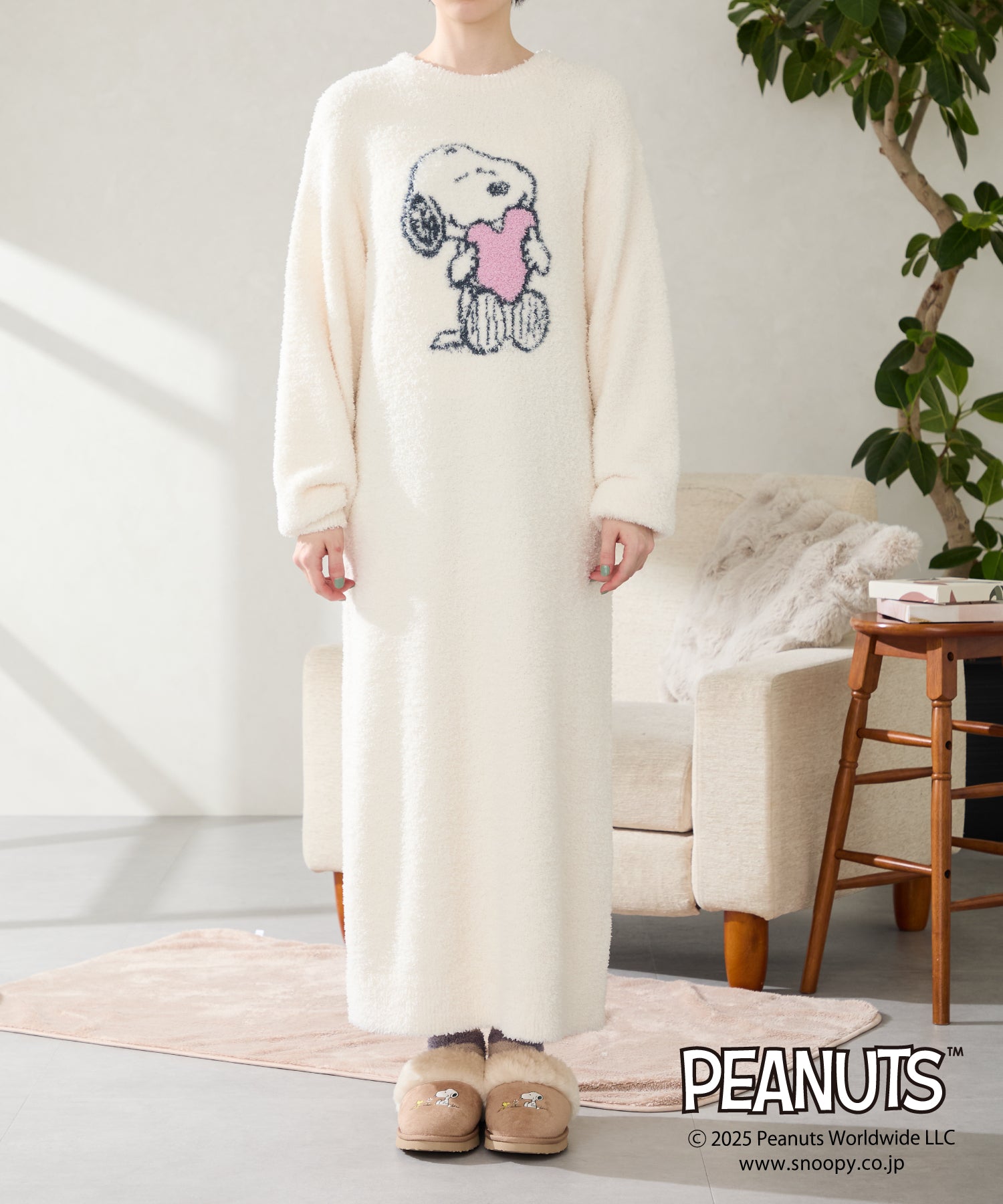 【新品未使用】naptime 2022 FW　コーデュロイワンピース　ホワイト PEANUTSデザインルームウェアワンピース/MM548901 – ORIENTALTRAFFIC