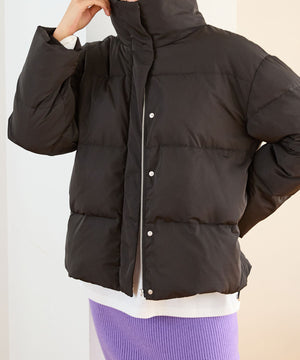スタンドネックボリュームダウンジャケット/MO43D01