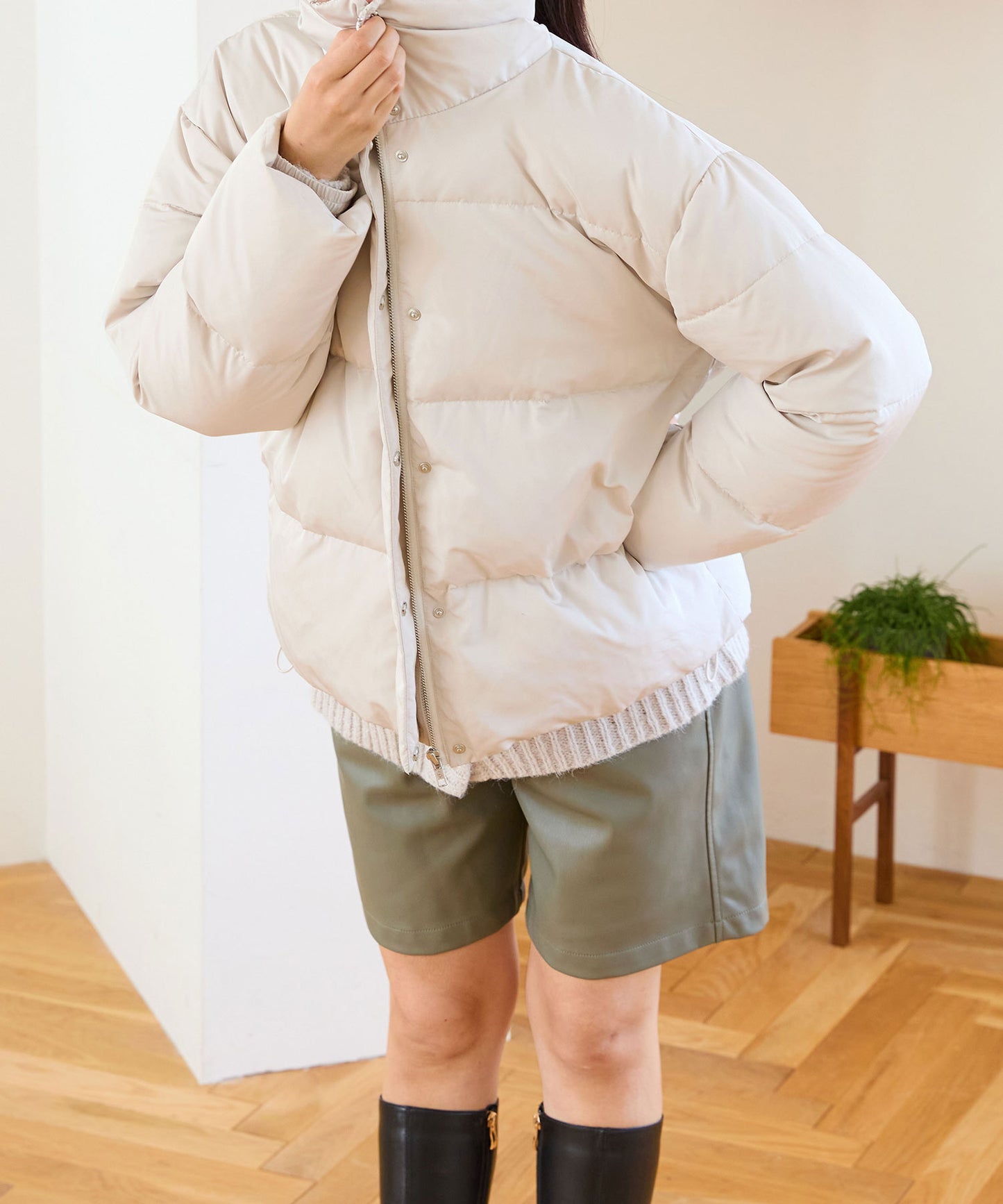 スタンドネックボリュームダウンジャケット/MO43D01