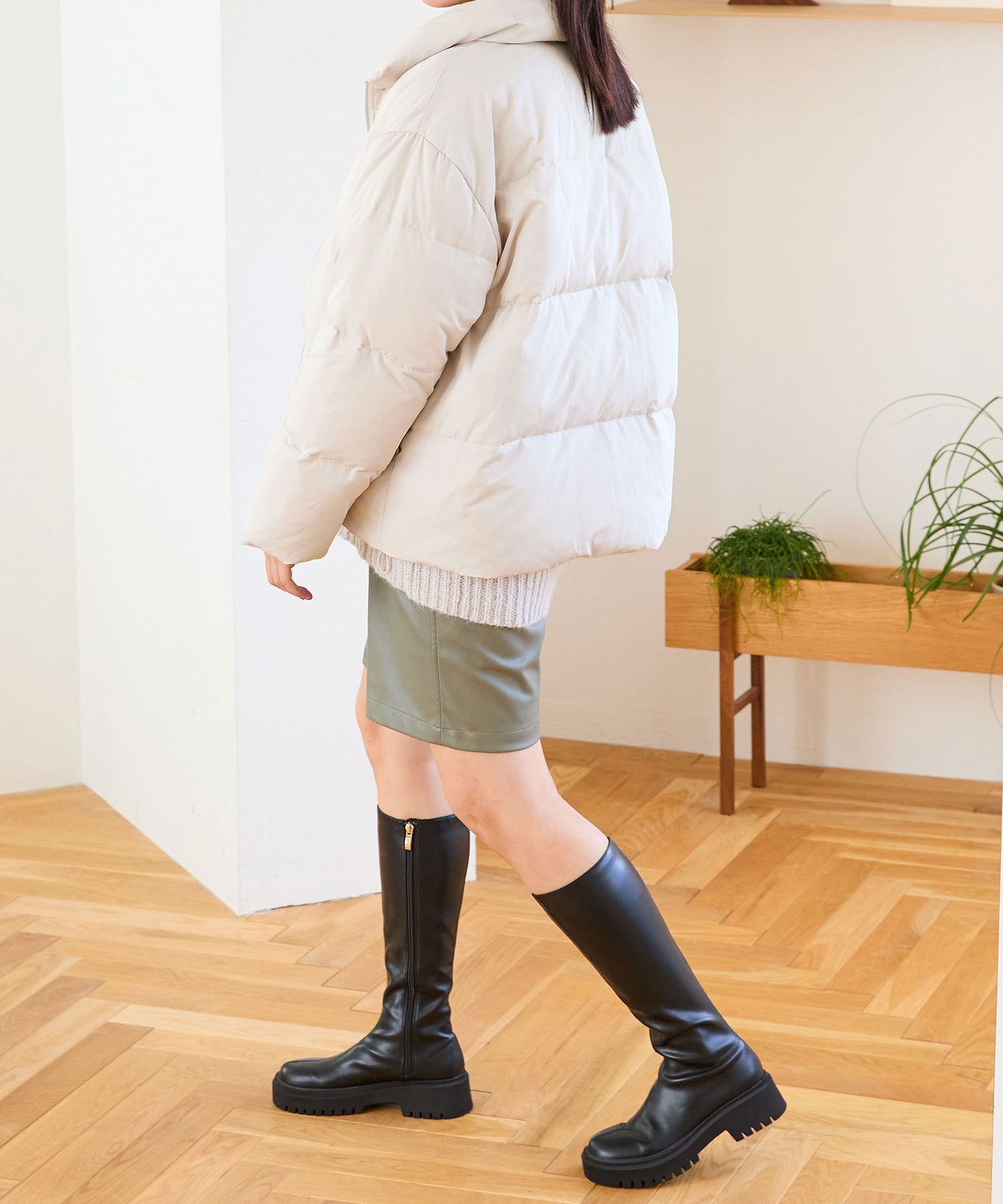 スタンドネックボリュームダウンジャケット/MO43D01