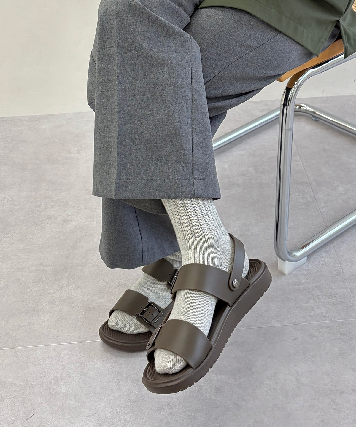 【WEB限定/Fit meサンダル】アシンメトリーベルトスライドサンダル/OT3238