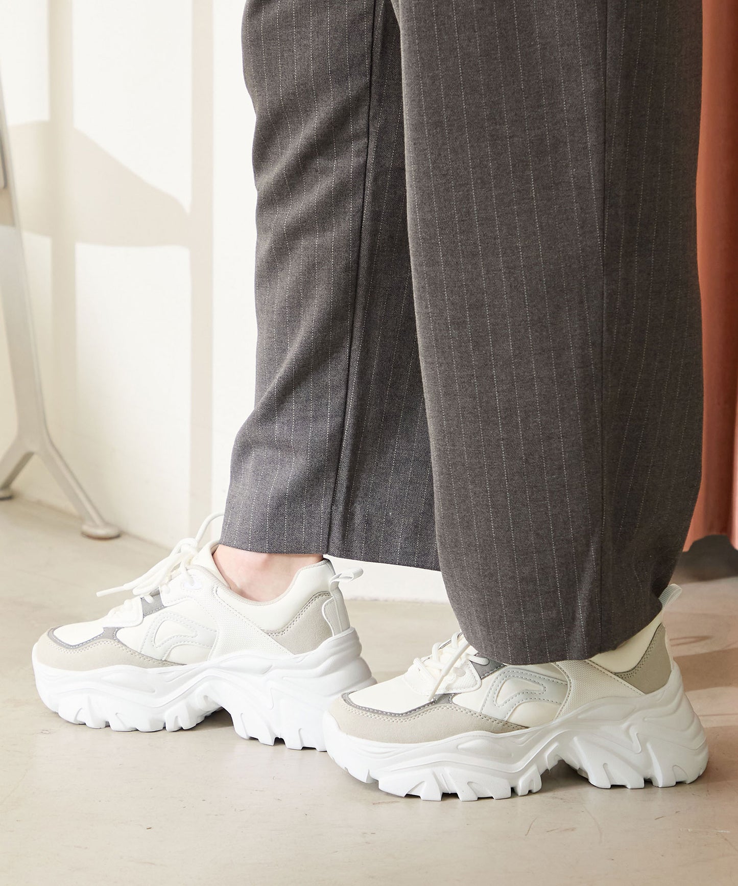 ボリュームソール切替スニーカー/OT3730