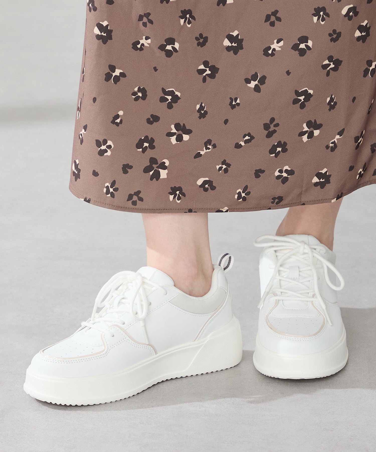 スニーカー 新色追加】バイカラーボリュームソールスニーカー/OT3750