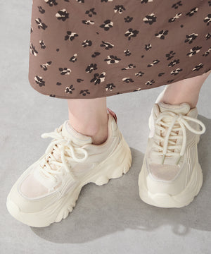 ボリュームソールラメスニーカー/OT3758