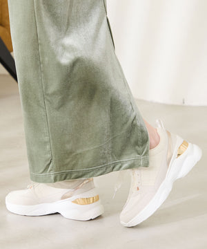 ヒールアップメタリックパーツスニーカー/OT3761