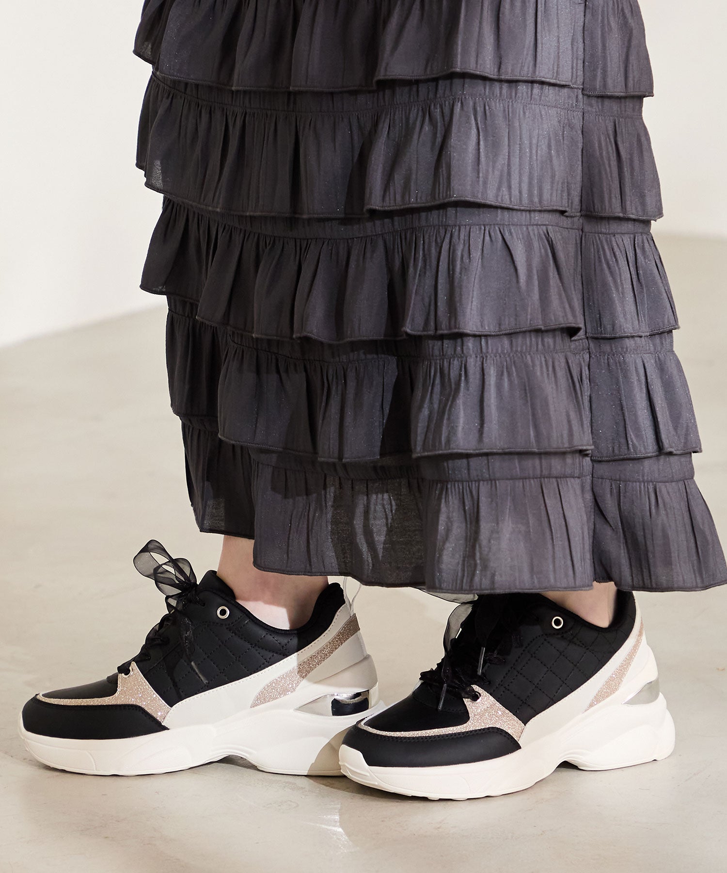 ヒールアップメタリックパーツスニーカー/OT3761 – ORIENTALTRAFFIC