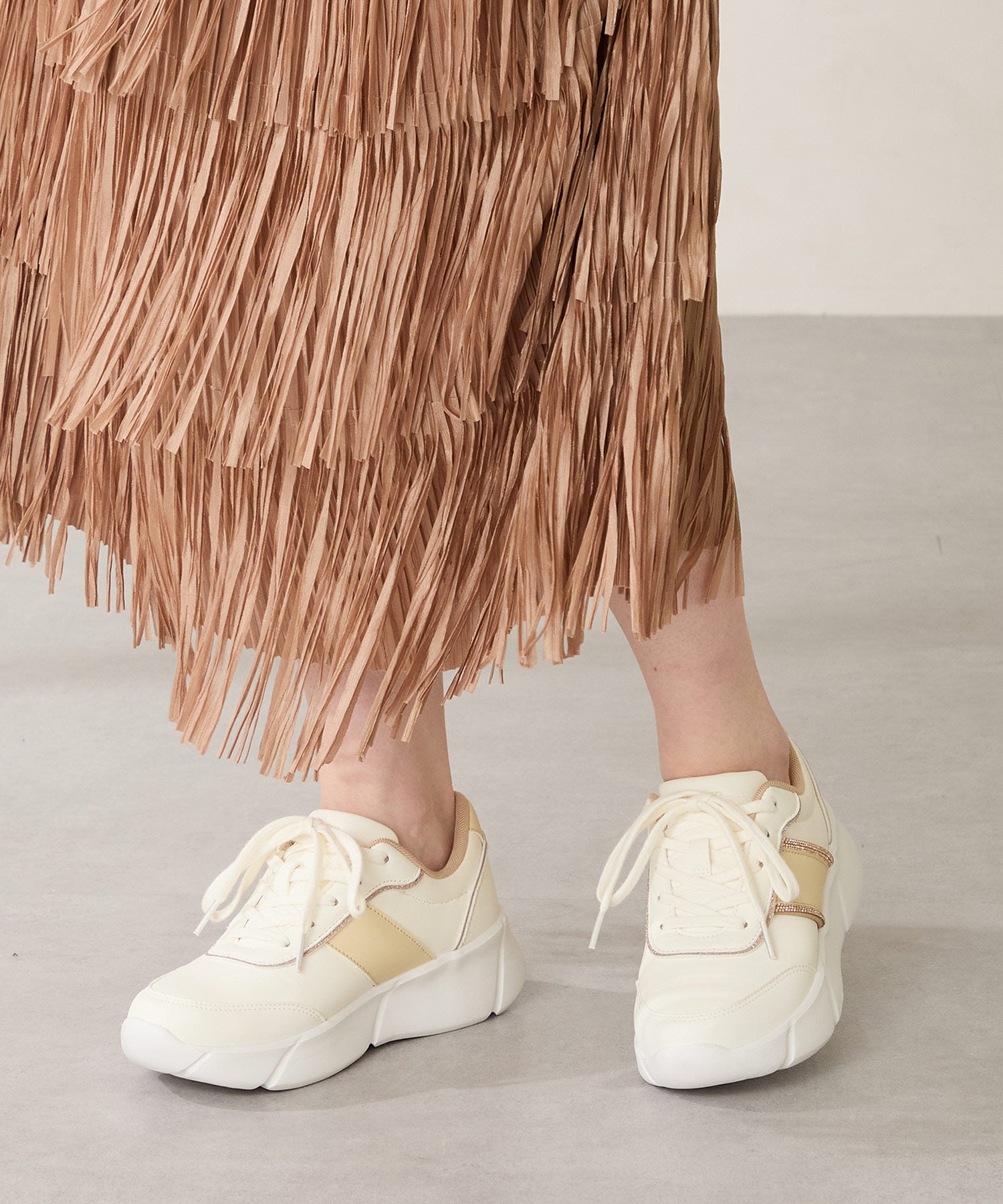 ビジュー×配色パーツ厚底スニーカー /OT3768 – ORIENTALTRAFFIC