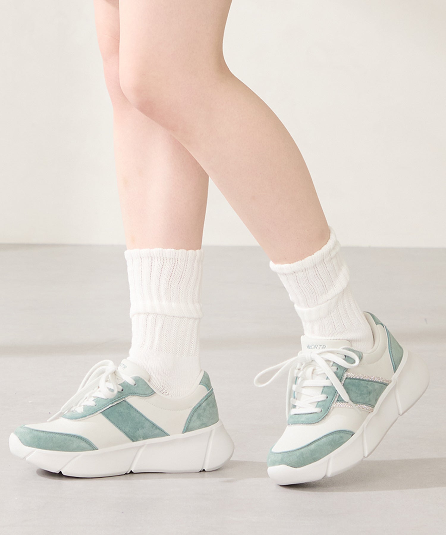 ビジュー×配色パーツ厚底スニーカー /OT3768 – ORIENTALTRAFFIC