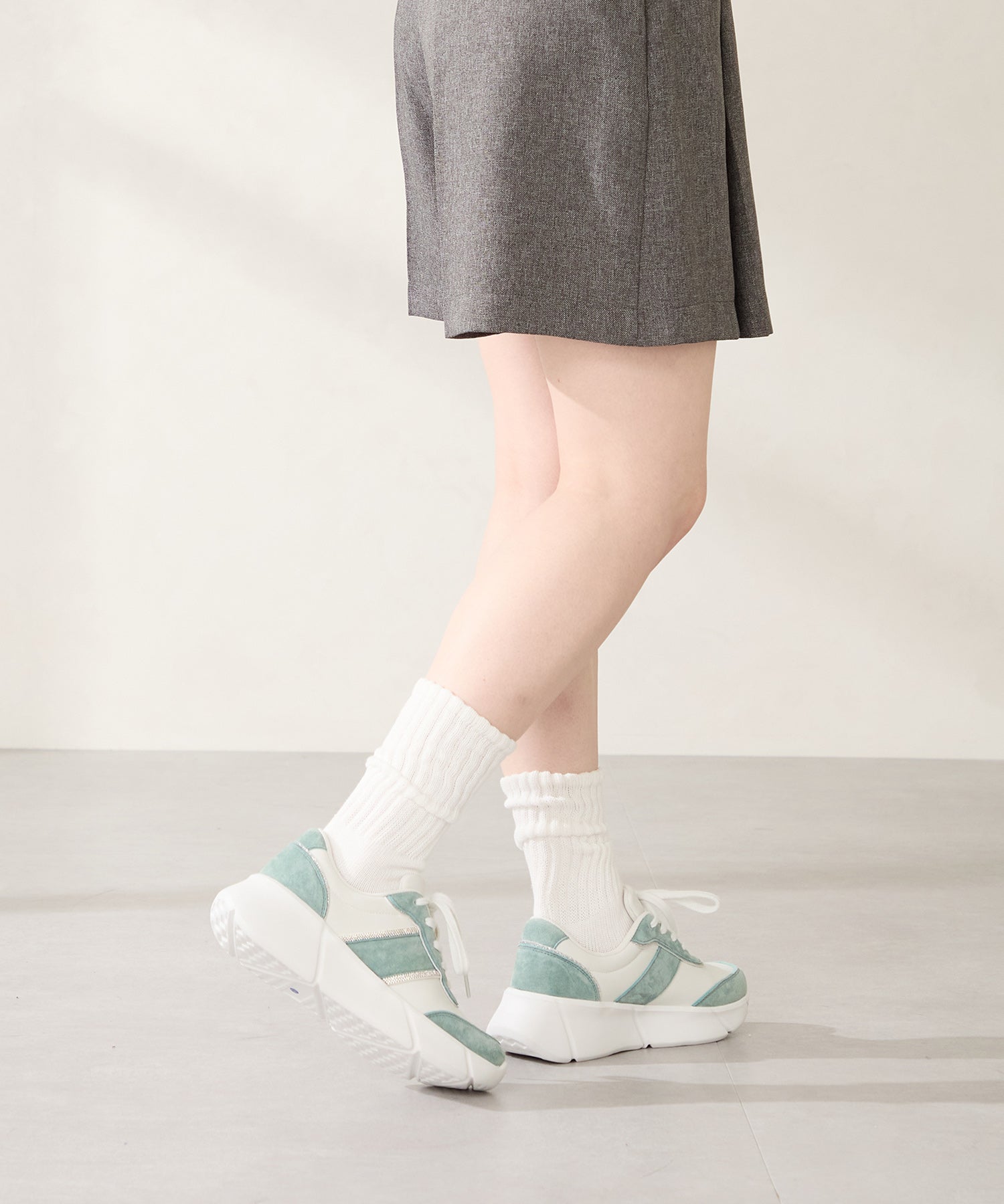 ビジュー×配色パーツ厚底スニーカー /OT3768 – ORIENTALTRAFFIC