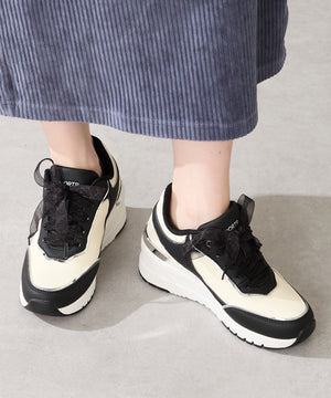 ヒールアップ2wayシューレーススニーカー/OT3775