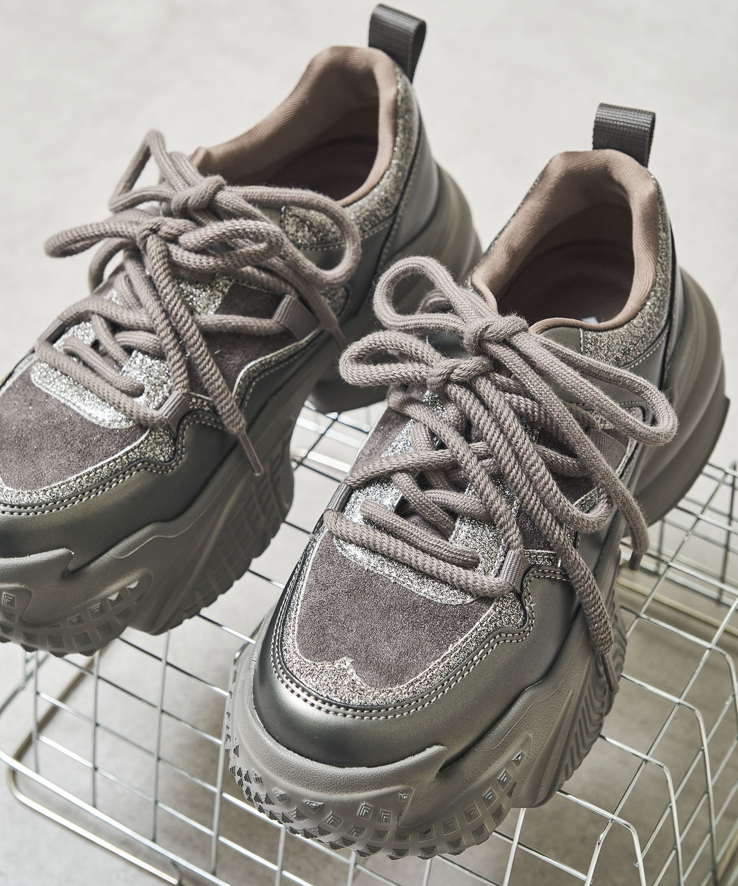 ダブルシューレース厚底スニーカー/OT3776 – ORIENTALTRAFFIC