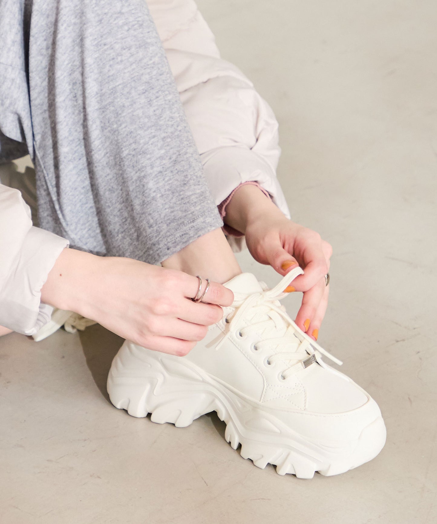 パーツ付きボリュームソールスニーカー/OT3779