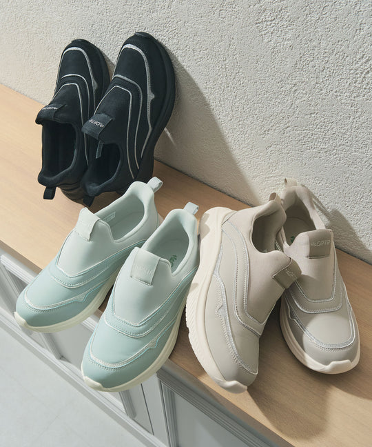 【WEB先行予約/3月上旬発売予定】【瞬間フィット】グリッターパーツスリッポンスニーカー/OT3791