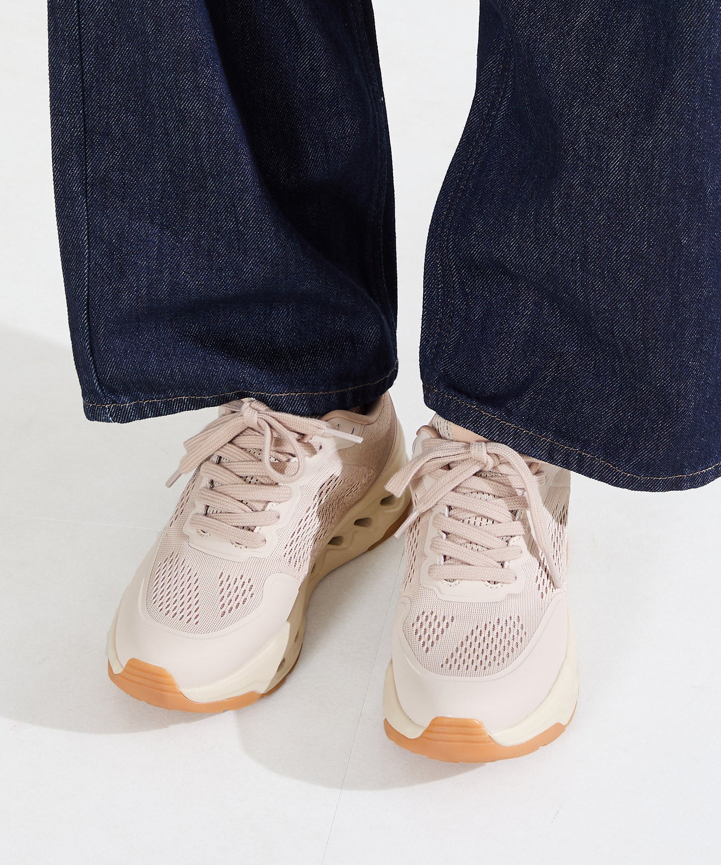 【瞬間フィット】シューレーススニーカー/OT3798