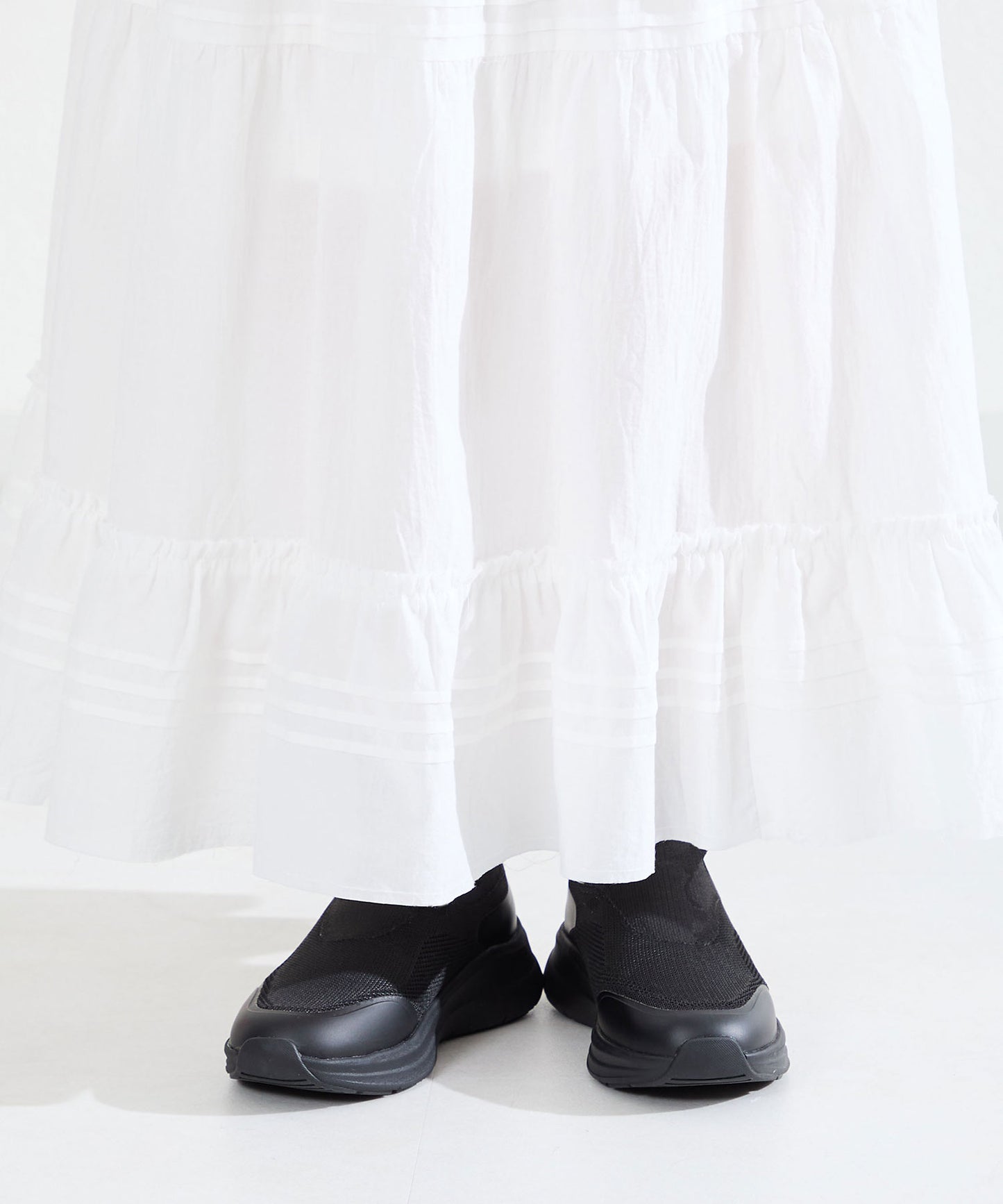 【TVCM放映中/瞬間フィット】ニット防水スニーカー/OT3799